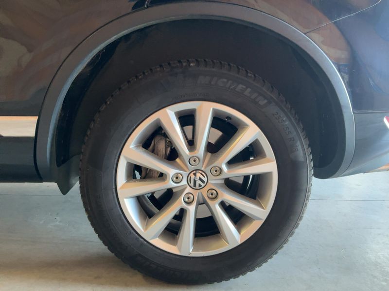 Volkswagen Touareg 3.0 V6 TDI BlueMotion Tech 2011 – снимка 5