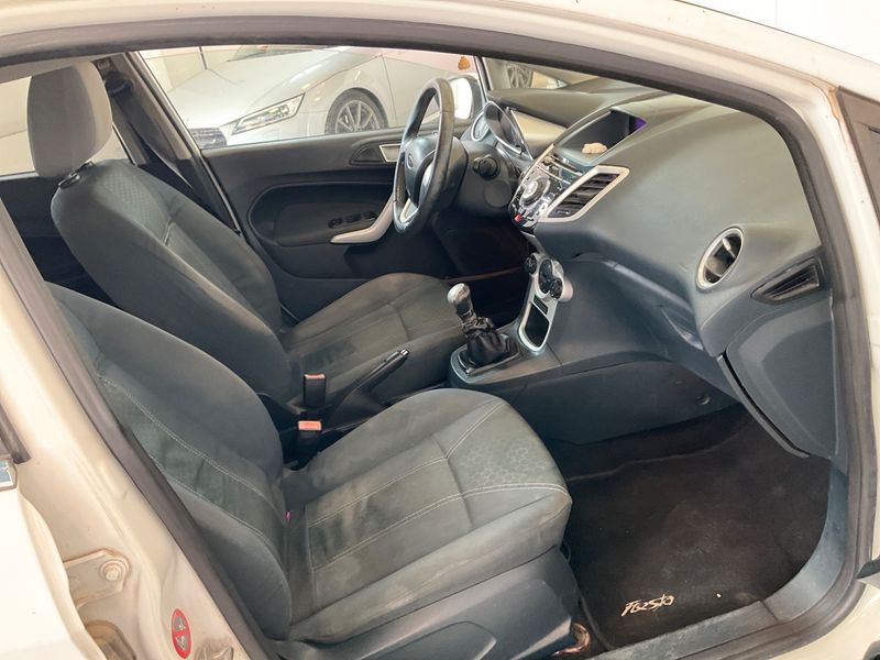 Ford Fiesta 1.4 TDCi Titanium 2012 – снимка 3