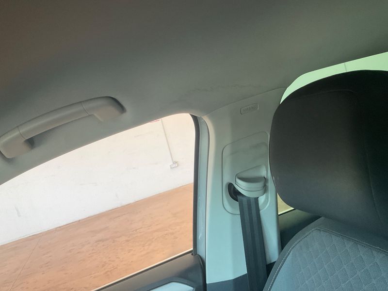 Volkswagen Tiguan 1.6 TDI Business BlueMotion Tech 2019 – снимка 26