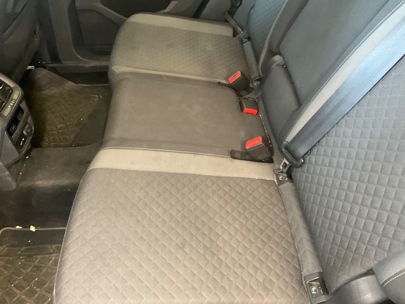 Volkswagen Tiguan 1.6 TDI Business BlueMotion Tech 2019 – снимка 25