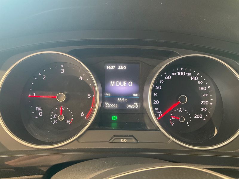 Volkswagen Tiguan 1.6 TDI Business BlueMotion Tech 2019 – снимка 18