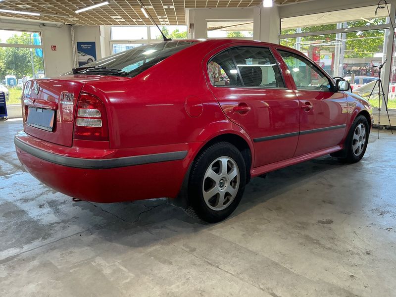Skoda Octavia 1.8 Turbo Elegance 2002 – снимка 2