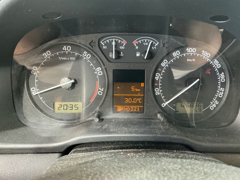 Skoda Octavia 1.8 Turbo Elegance 2002 – снимка 4