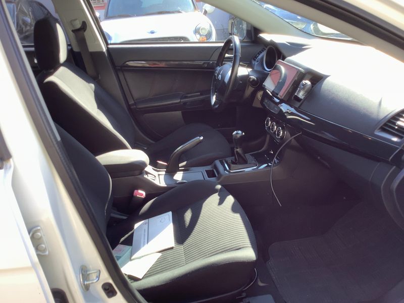 Mitsubishi Lancer 1.6 Diamant Edition 2014 – снимка 17