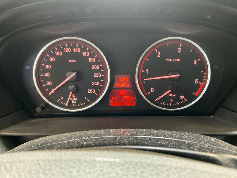 BMW 5er 525d 2009 – снимка 4