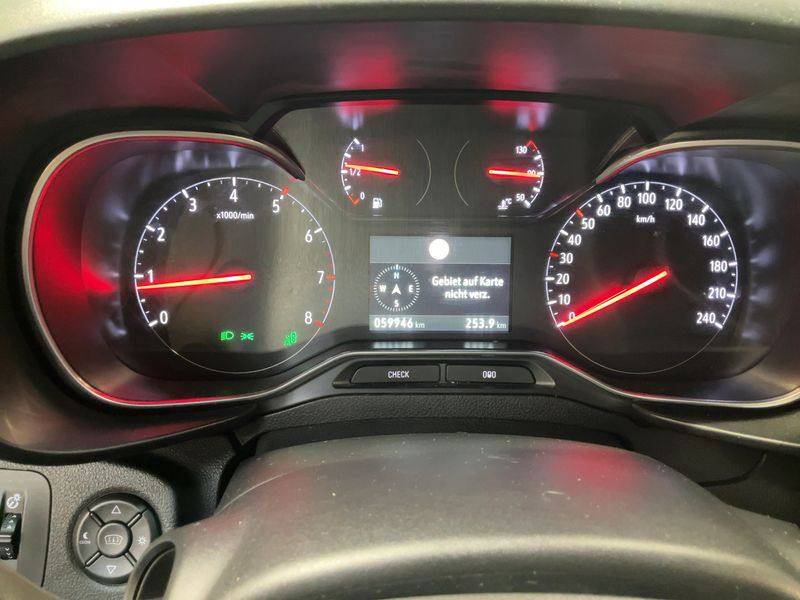 Opel Combo Life 1.5 CDTI INNOVATION 2020 – снимка 18