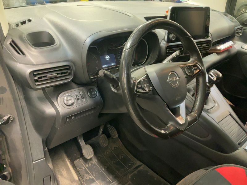 Opel Combo Life 1.5 CDTI INNOVATION 2020 – снимка 17