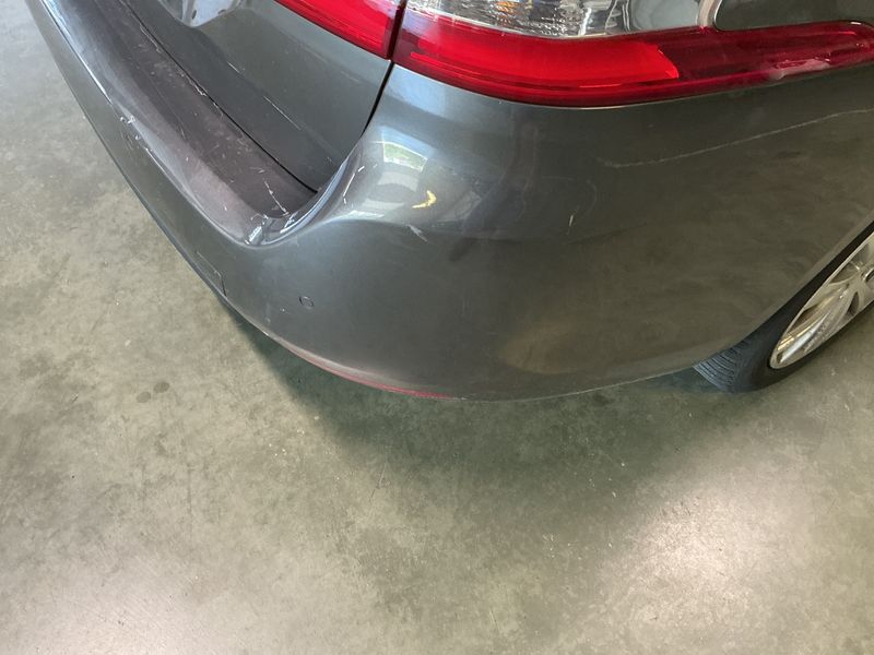 Peugeot 308 1.6 Blue-HDi Allure 2017 – снимка 32