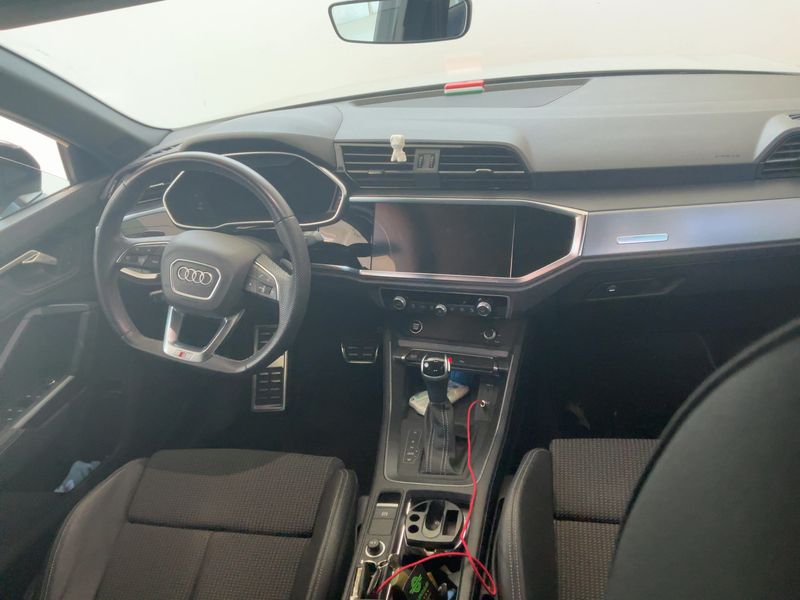 Audi Q3 Sportback 45 TFSIe S line 2024 – снимка 17