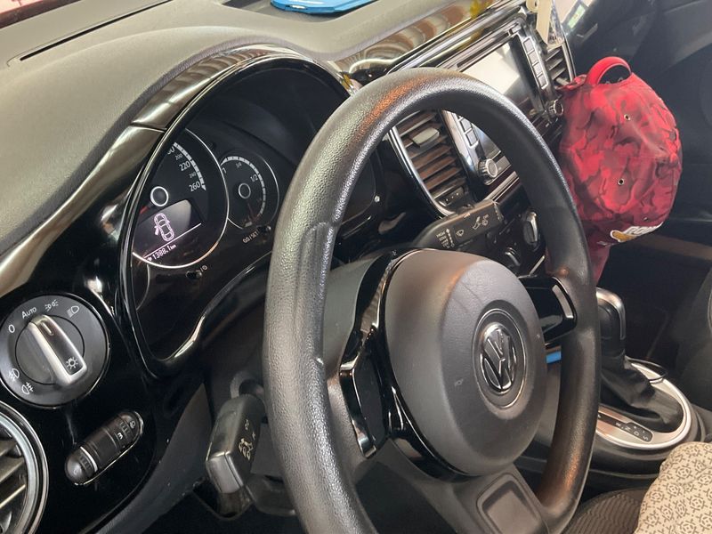 Volkswagen Beetle 1.2 TSI BlueMotion Tech 2016 – снимка 28