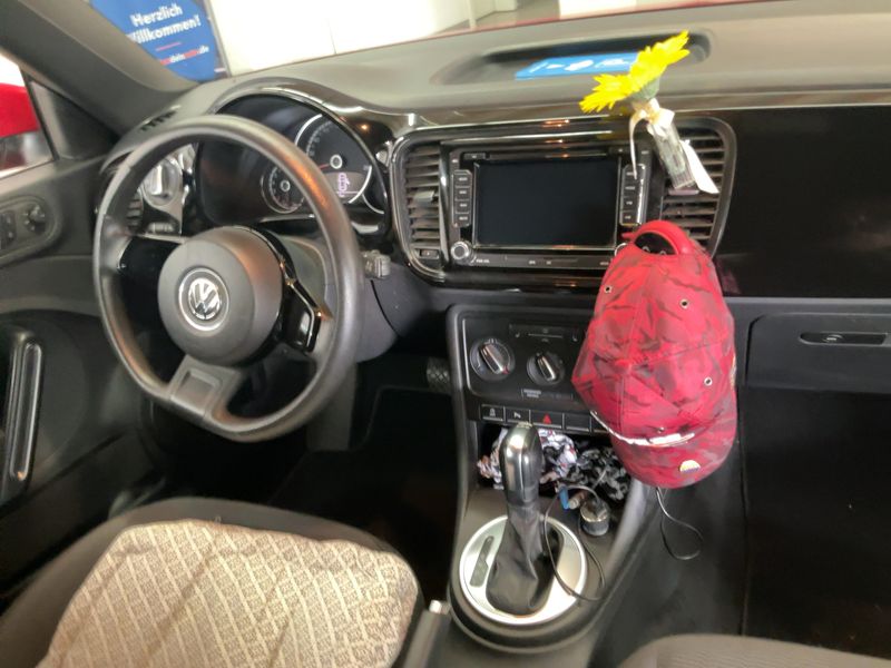 Volkswagen Beetle 1.2 TSI BlueMotion Tech 2016 – снимка 18