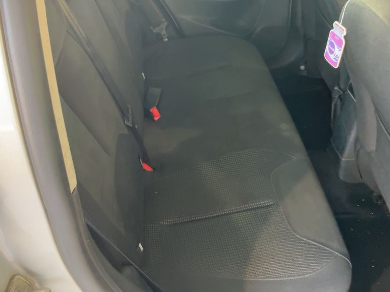 Citroen C3 1.4 HDi Exclusive 2011 – снимка 19