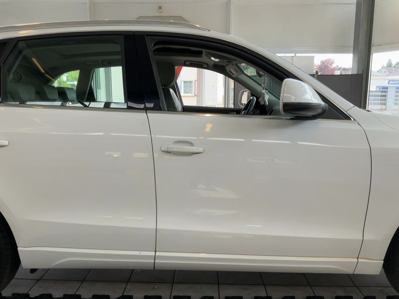Audi Q5 3.0 V6 TDI quattro 2010 – снимка 10