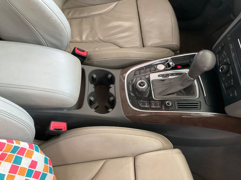 Audi Q5 3.0 V6 TDI quattro 2010 – снимка 43
