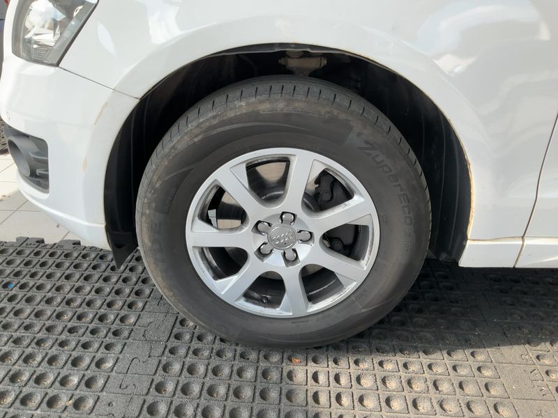 Audi Q5 3.0 V6 TDI quattro 2010 – снимка 3