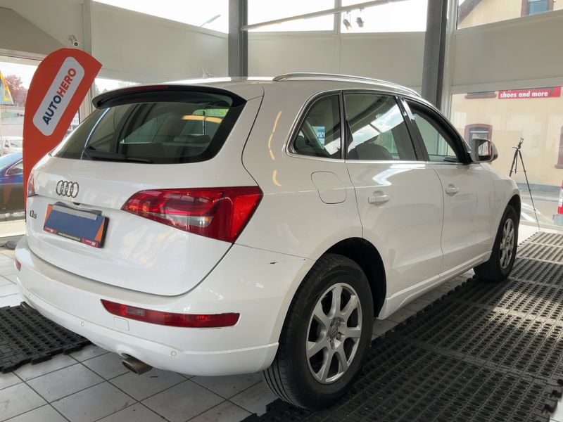 Audi Q5 3.0 V6 TDI quattro 2010 – снимка 8