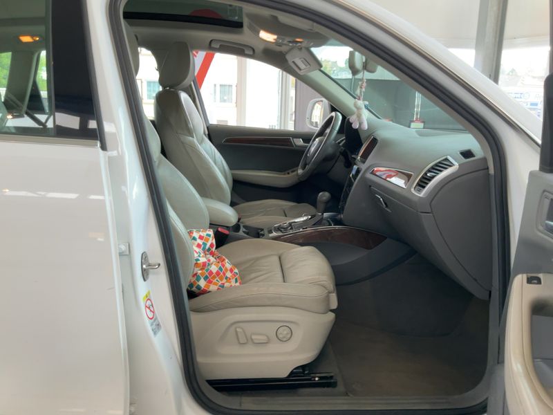 Audi Q5 3.0 V6 TDI quattro 2010 – снимка 16