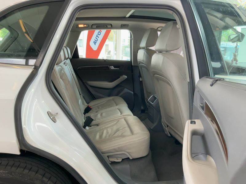 Audi Q5 3.0 V6 TDI quattro 2010 – снимка 19
