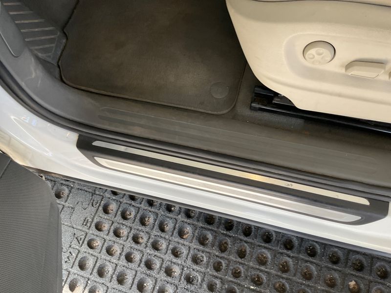 Audi Q5 3.0 V6 TDI quattro 2010 – снимка 41