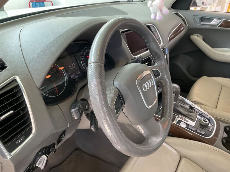 Audi Q5 3.0 V6 TDI quattro 2010 – снимка 45