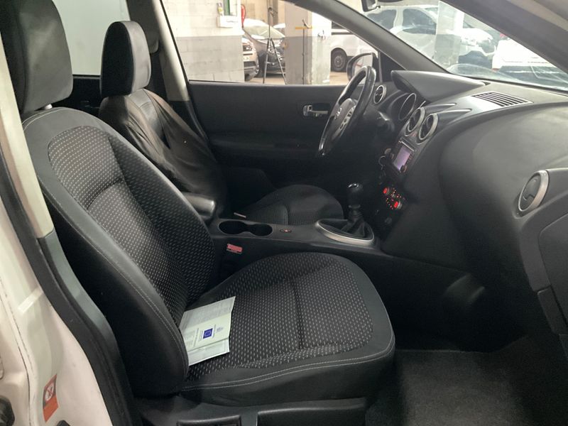 Nissan Qashqai 2.0 dCi Tekna 2009 – снимка 3