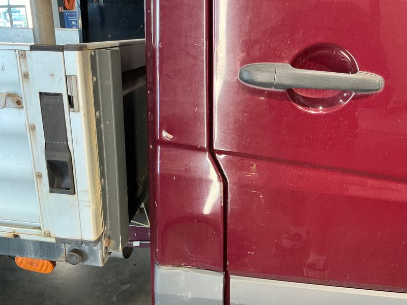 Volkswagen Crafter 2.5 TDI DPF Pritsche 35 mittlerer Radstand 2010 – снимка 24