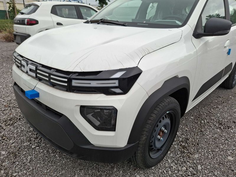 Dacia Spring electric drive 33 kW Expression 2025 – снимка 2