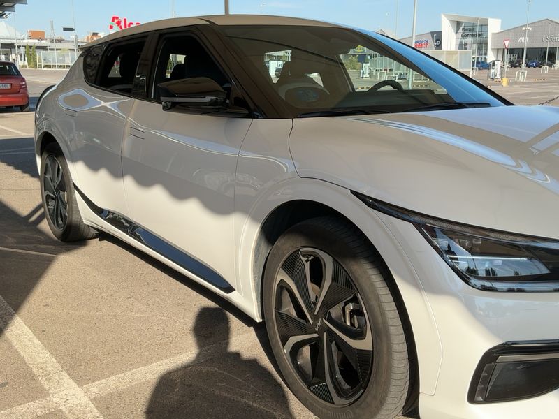 Kia EV6 electric drive 168 kW GT Line 2WD 2023 – снимка 12