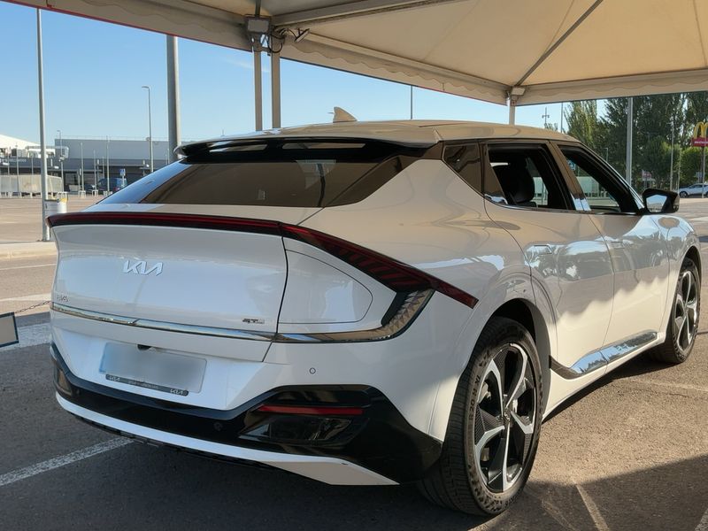 Kia EV6 electric drive 168 kW GT Line 2WD 2023 – снимка 8