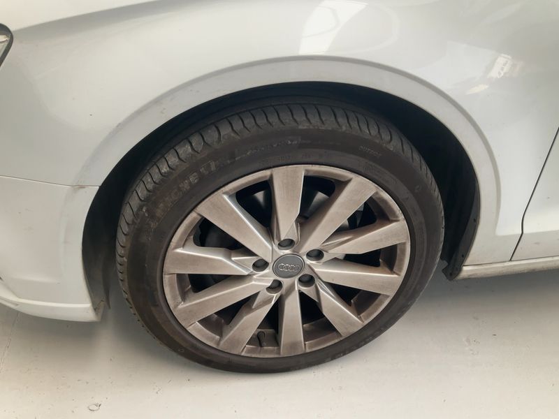 Audi A3 Limousine 1.6 TDI Design 2018 – снимка 3