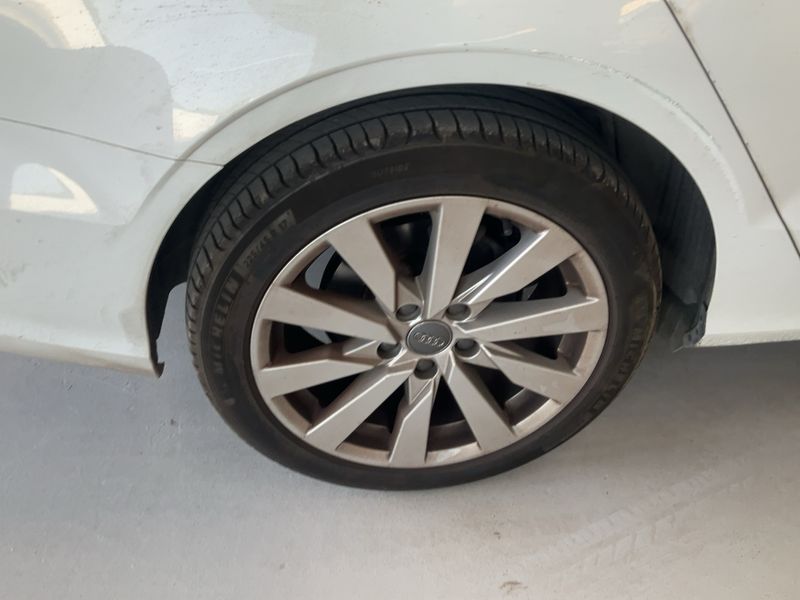 Audi A3 Limousine 1.6 TDI Design 2018 – снимка 9