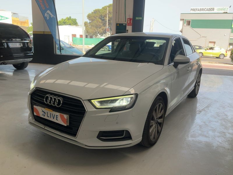 Audi A3 Limousine 1.6 TDI Design 2018 – снимка 1