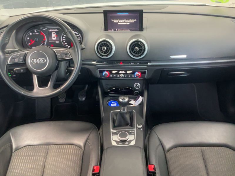Audi A3 Limousine 1.6 TDI Design 2018 – снимка 17