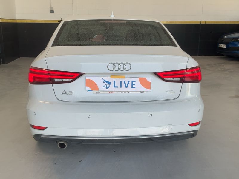 Audi A3 Limousine 1.6 TDI Design 2018 – снимка 7