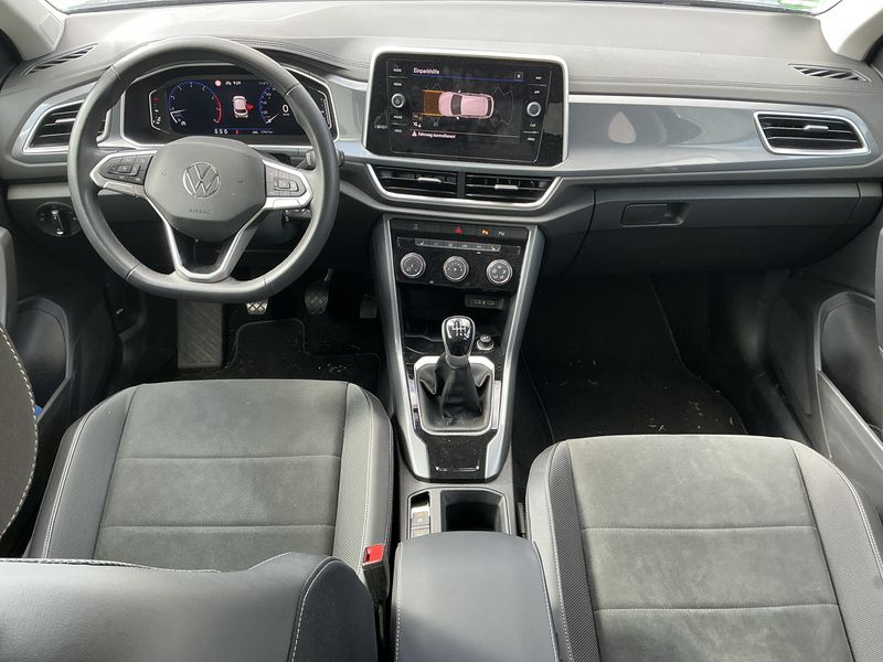 Volkswagen T-Roc 1.5 TSI ACT Style 2025 – снимка 11
