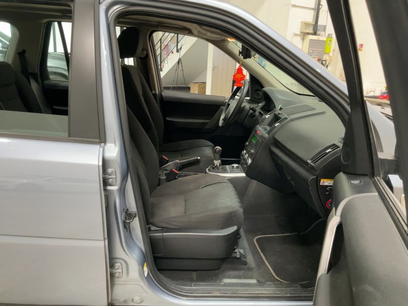 Land Rover Freelander 2.2 Td4 S 2008 – снимка 16