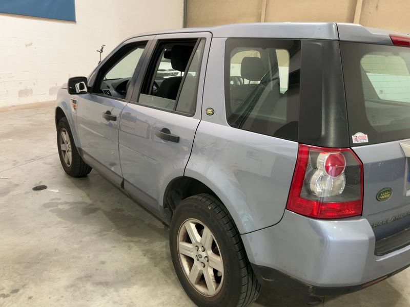 Land Rover Freelander 2.2 Td4 S 2008 – снимка 6