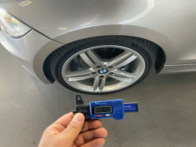 BMW 1er 125i 2010 – снимка 3