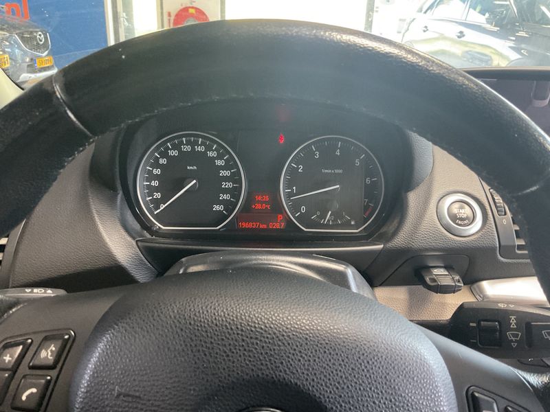 BMW 1er 125i 2010 – снимка 18
