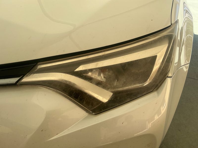 Toyota RAV 4 2.0 D-4D Lounge 2016 – снимка 29