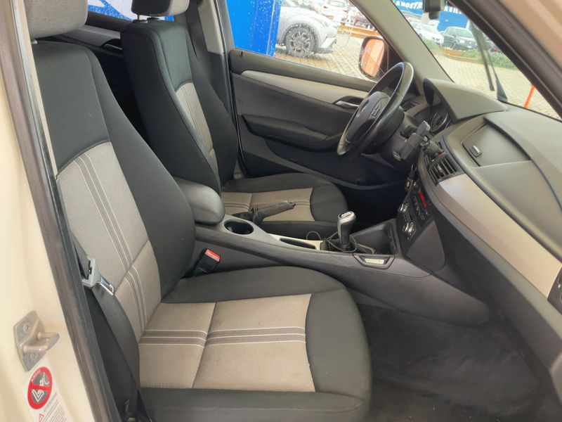 BMW X1 sDrive 18d 2011 – снимка 16