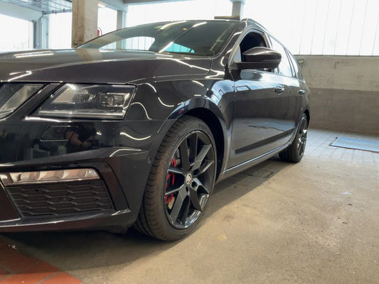Skoda Octavia 2.0 TSI RS 2017 – снимка 2