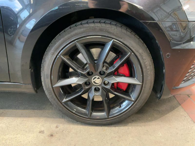 Skoda Octavia 2.0 TSI RS 2017 – снимка 11