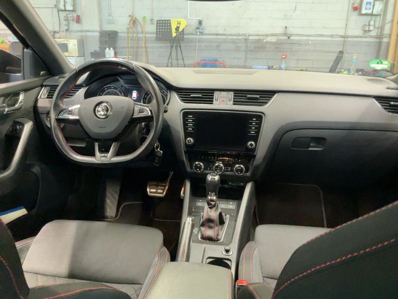 Skoda Octavia 2.0 TSI RS 2017 – снимка 18