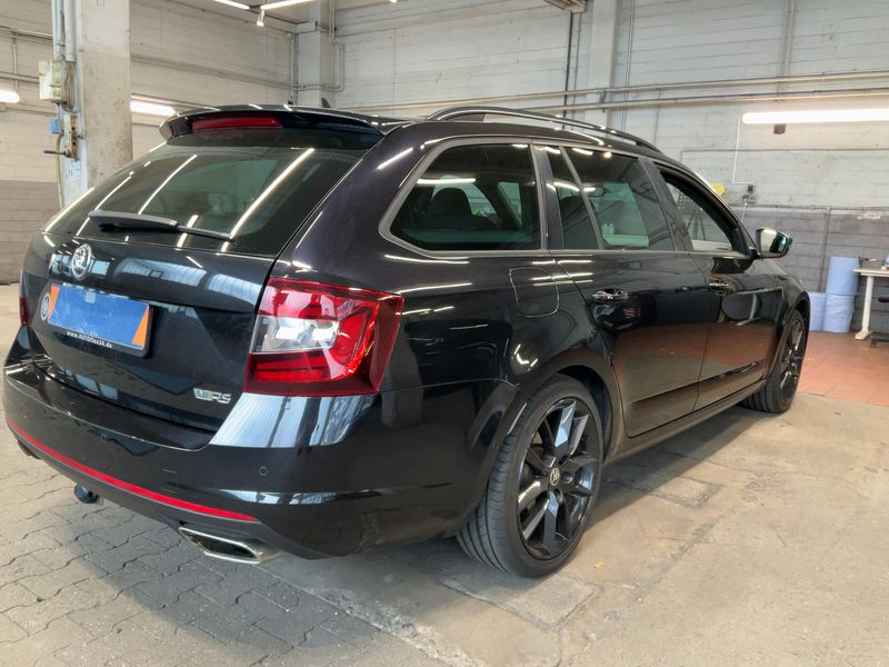 Skoda Octavia 2.0 TSI RS 2017 – снимка 8