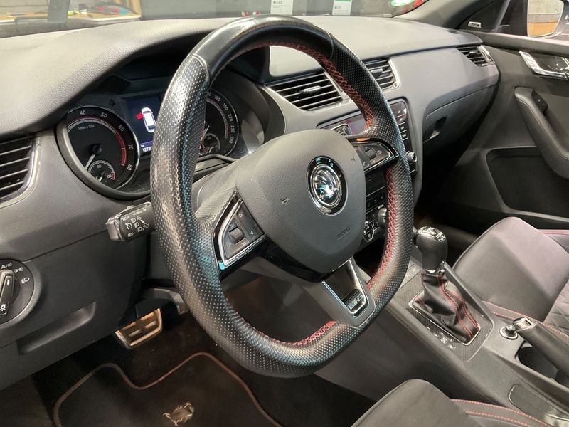 Skoda Octavia 2.0 TSI RS 2017 – снимка 27