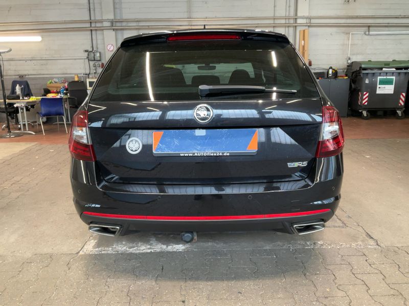 Skoda Octavia 2.0 TSI RS 2017 – снимка 7
