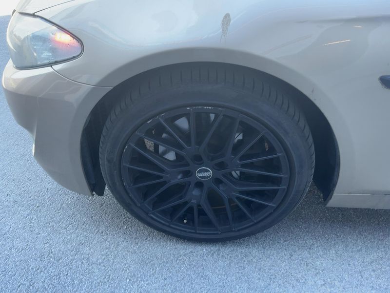 BMW 5er 523i 2010 – снимка 3