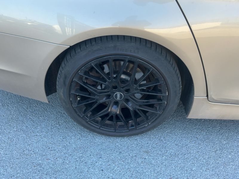 BMW 5er 523i 2010 – снимка 9