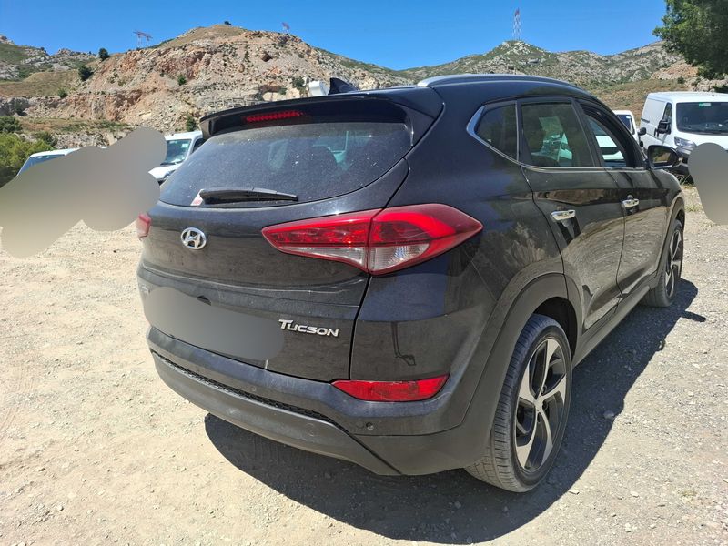 Hyundai Tucson 1.7 CRDi Initia 2WD 2016 – снимка 5